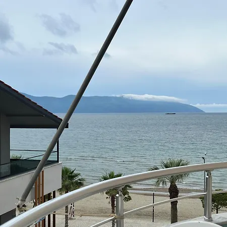 Vista Mare * Vlorë