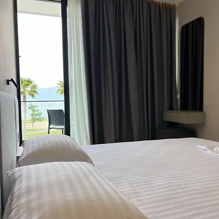 Blu 招待所 Vlorë